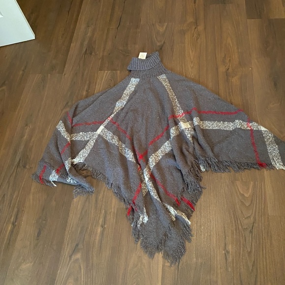 Gray Sweater Poncho With Cowl Neck & Fringe - Picture 1 of 5